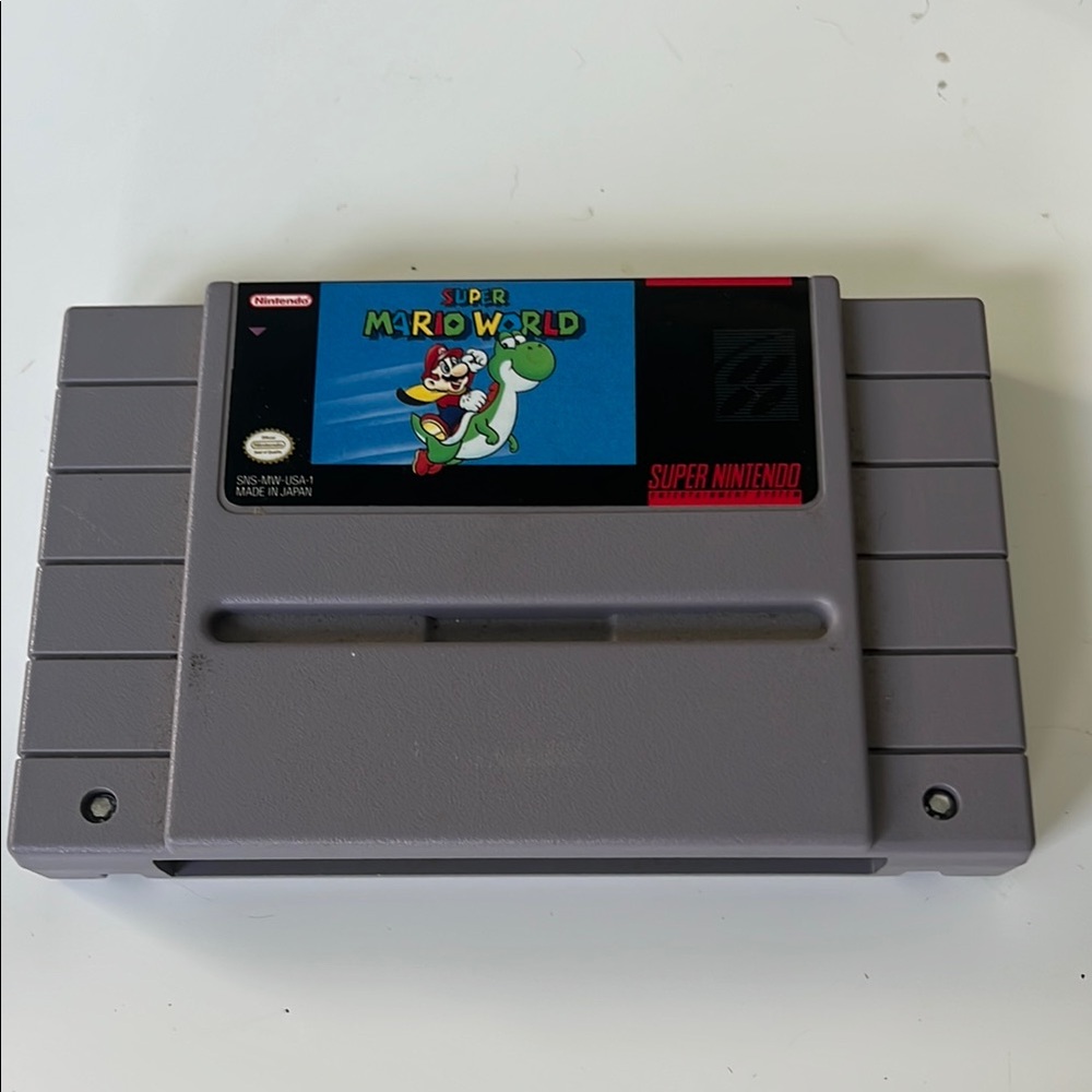 Super Nintendo Super Mario World Game Cartridge , tested and works!